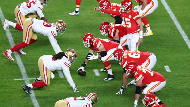Feb 2, 2020; Miami Gardens, Florida, USA; Kansas City Chiefs quarterback Patrick Mahomes (15) directs the play from the line of scrimmage in Super Bowl LIV at Hard Rock Stadium. Mandatory Credit: Kim Klement-USA TODAY Sports